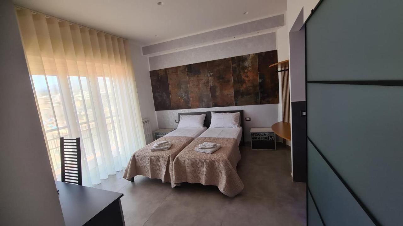 Bed and Breakfast Casa Veneziano à Messine Extérieur photo